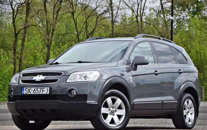 Chevrolet Captiva cena 27900 przebieg: 207000, rok produkcji 2010 z Pasym małe 704